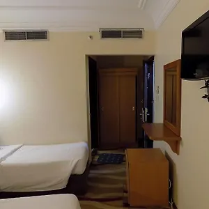 3* Hotel Al Maqam Housing Center